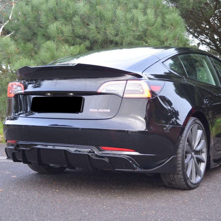 Model 3: Gloss Black Body Kit 17-23