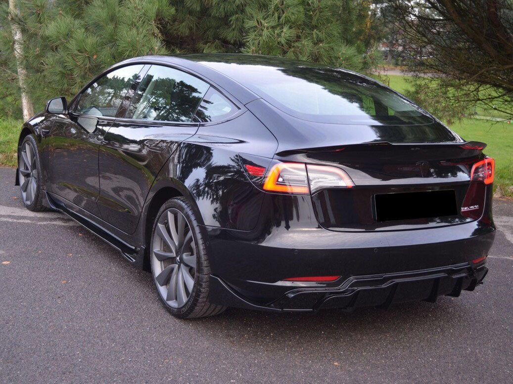 Model 3: Gloss Black Body Kit 17-23