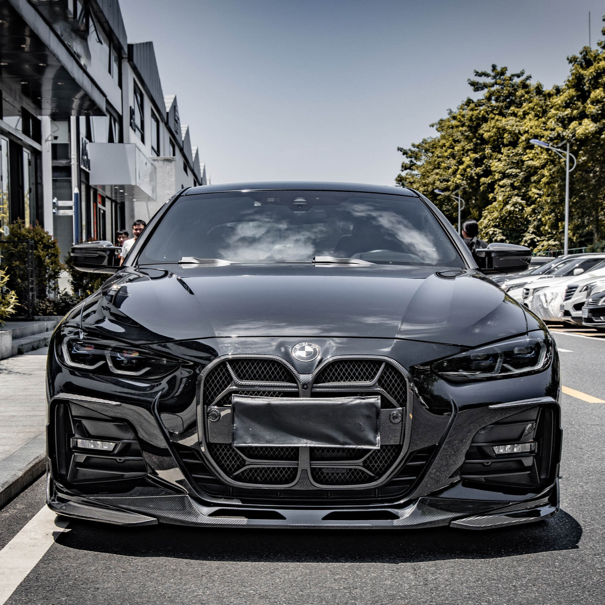 4 Series - G22: Dry Carbon Fibre SOOQOO Style Front Lip Splitter 20-24