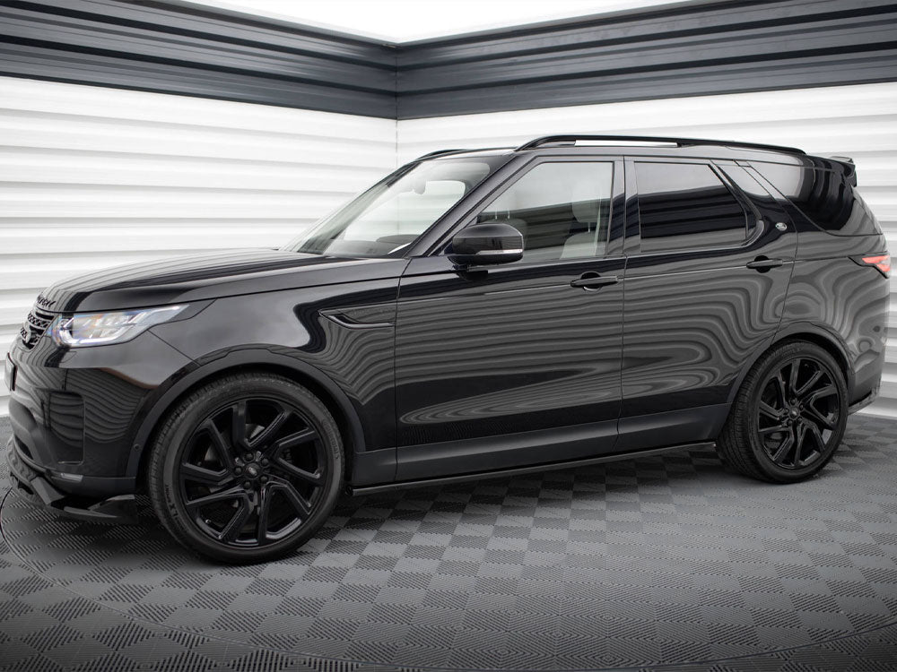 Range Rover Discovery - MK5: Gloss Black Maxton Side Skirts 17+