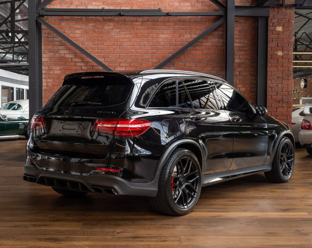 GLC - X253 Hatchback: Black Rear Diffuser 16-20