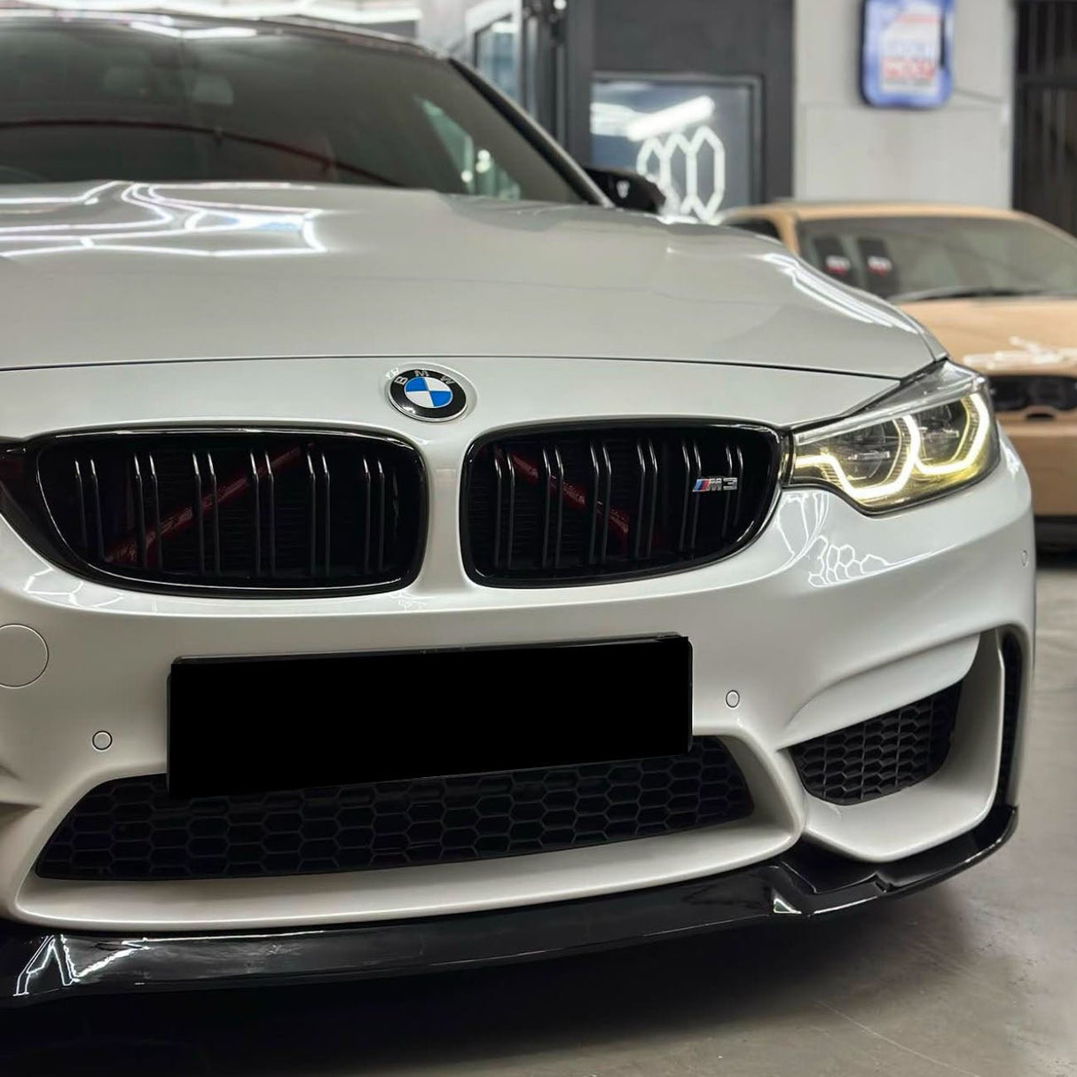 M3/M4 - F80/F82/F83: Gloss Black CS Style Front Splitter 14-19