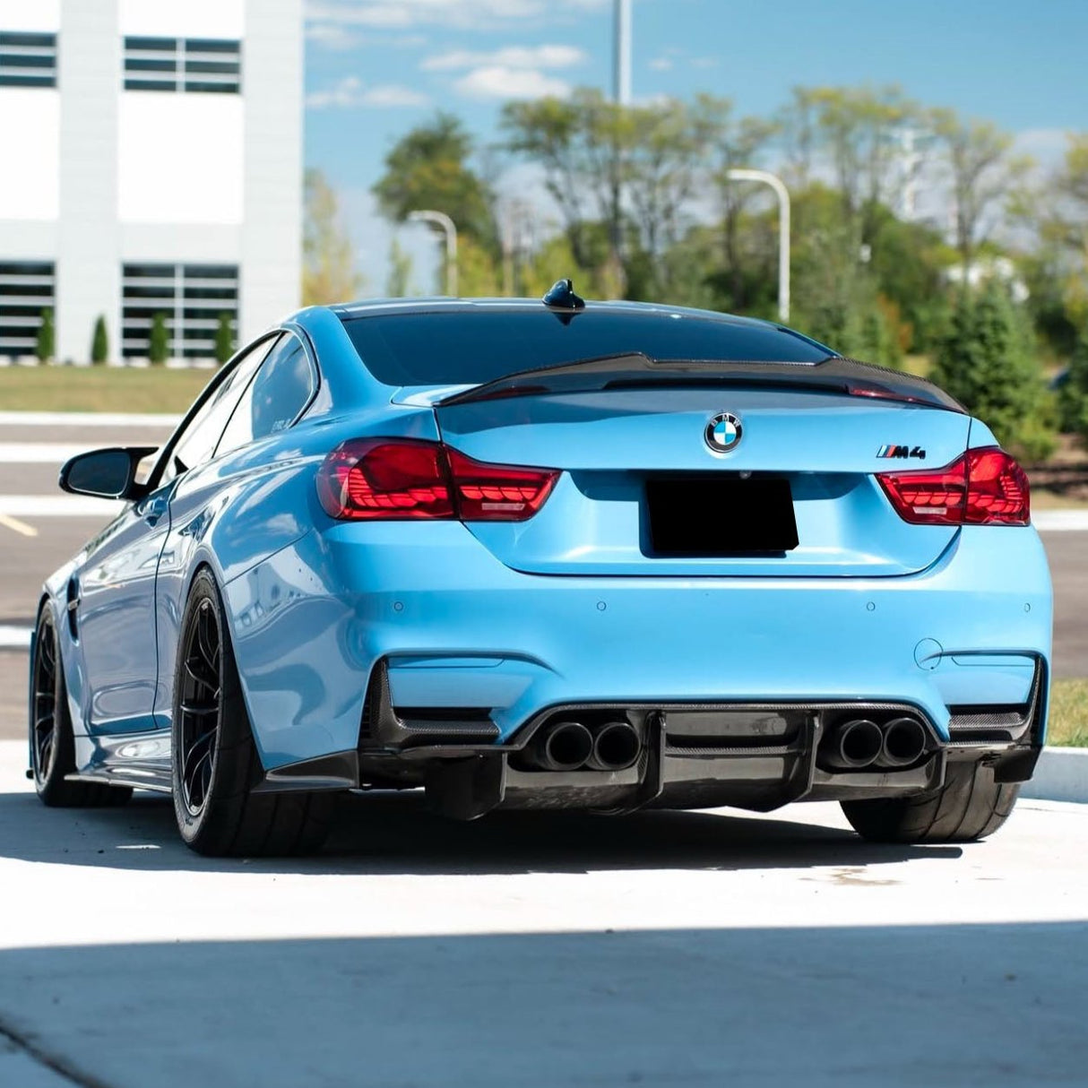 M4 - F82: Carbon Fibre PSM Style Spoiler 14-18