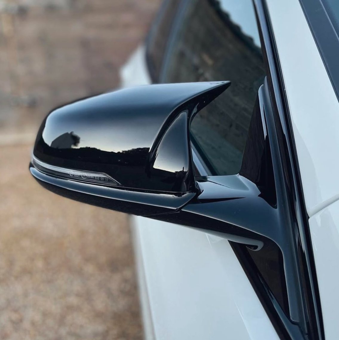 1 Series - F40: Gloss Black M Style Mirror Covers 20-24