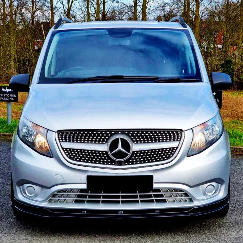 Vito - W447: Gloss Black Diamond Silver Grill 15-19