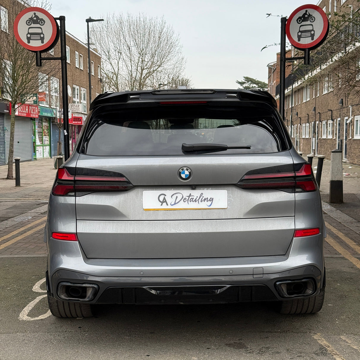 X5 - G05 Facelift: Gloss Black M Sport Body Kit 23+